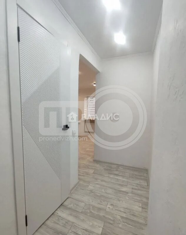 1к, 1/5 К, Россия, Воронеж, улица Челюскинцев, 82, 30.8 кв.м
