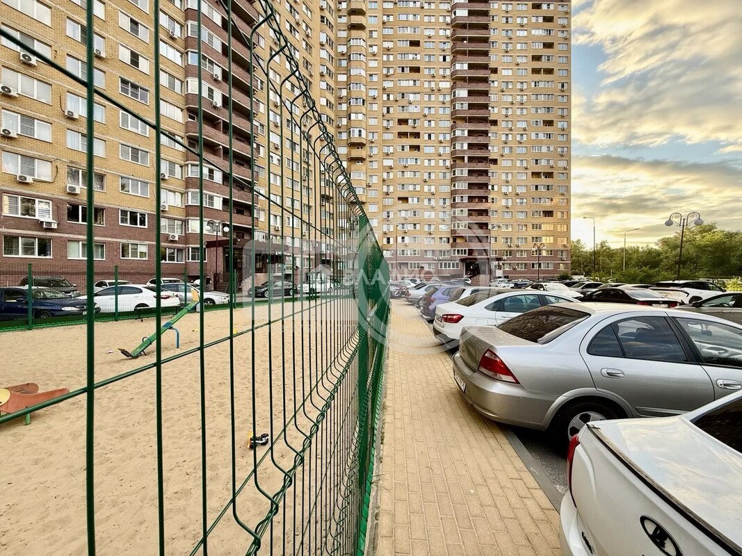 1к, 12/25 М, Россия, Воронеж, улица Суворова, 122А, 39.9 кв.м