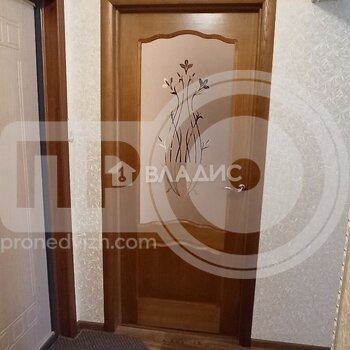 Миниатюра 1к, 1/10 П, Россия, Воронеж, улица Богдана Хмельницкого, 54Б, 37.5 кв.м