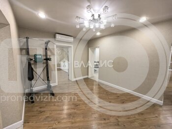 Миниатюра 4к, 5/16 К, Россия, Воронеж, улица Моисеева, 10, 123 кв.м