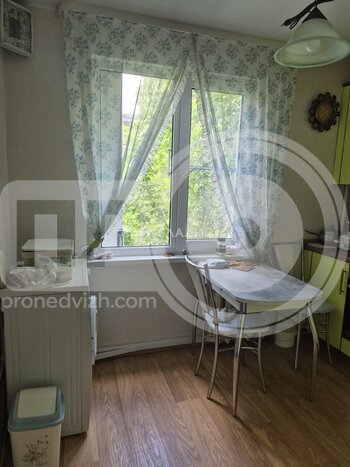 Миниатюра 2к, 3/5 П, Россия, Воронеж, улица Ильича, 75, 42.9 кв.м