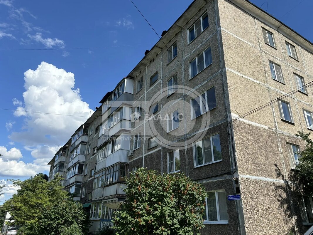 3к, 3/5 П, Россия, Воронежская область, Семилуки, Железнодорожная улица, 36, 61.9 кв.м