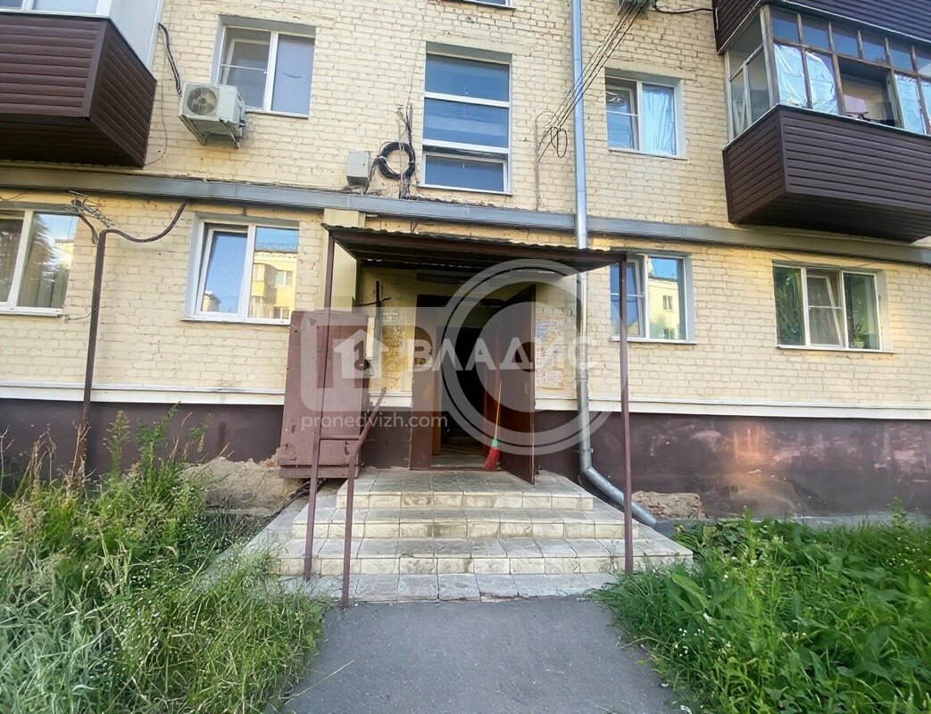 2к, 4/4 К, Россия, Воронежская область, Семилуки, Комсомольская улица, 12, 48 кв.м