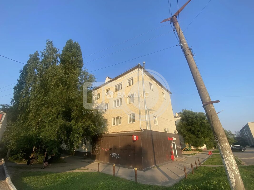 2к, 4/4 К, Россия, Воронежская область, Семилуки, Комсомольская улица, 12, 48 кв.м