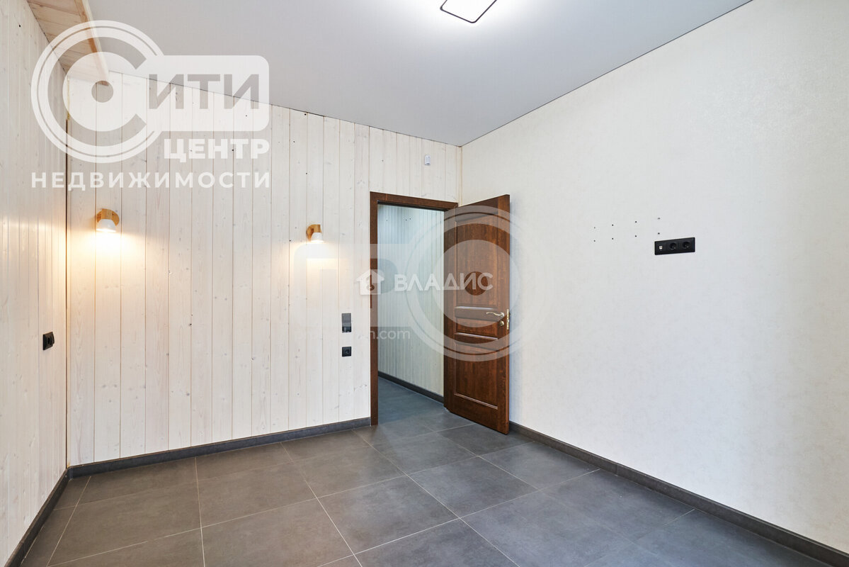 2к, 1/3 М, Россия, Воронеж, Багряная улица, 16/1, 64.4 кв.м