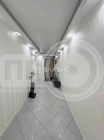Миниатюра 3к, 4/25 М, Россия, Воронеж, Московский проспект, 124, 80.1 кв.м
