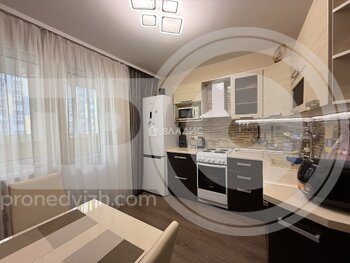 Миниатюра 1к, 6/18 М, Россия, Воронеж, Сельская улица, 2М, 40.8 кв.м