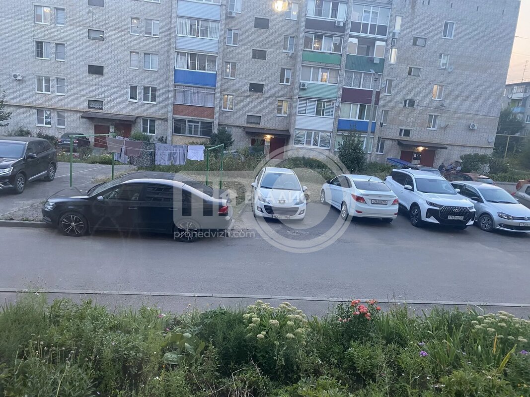 3к, 1/5 К, Россия, Воронежская область, Семилуки, Курская улица, 30, 62.6 кв.м