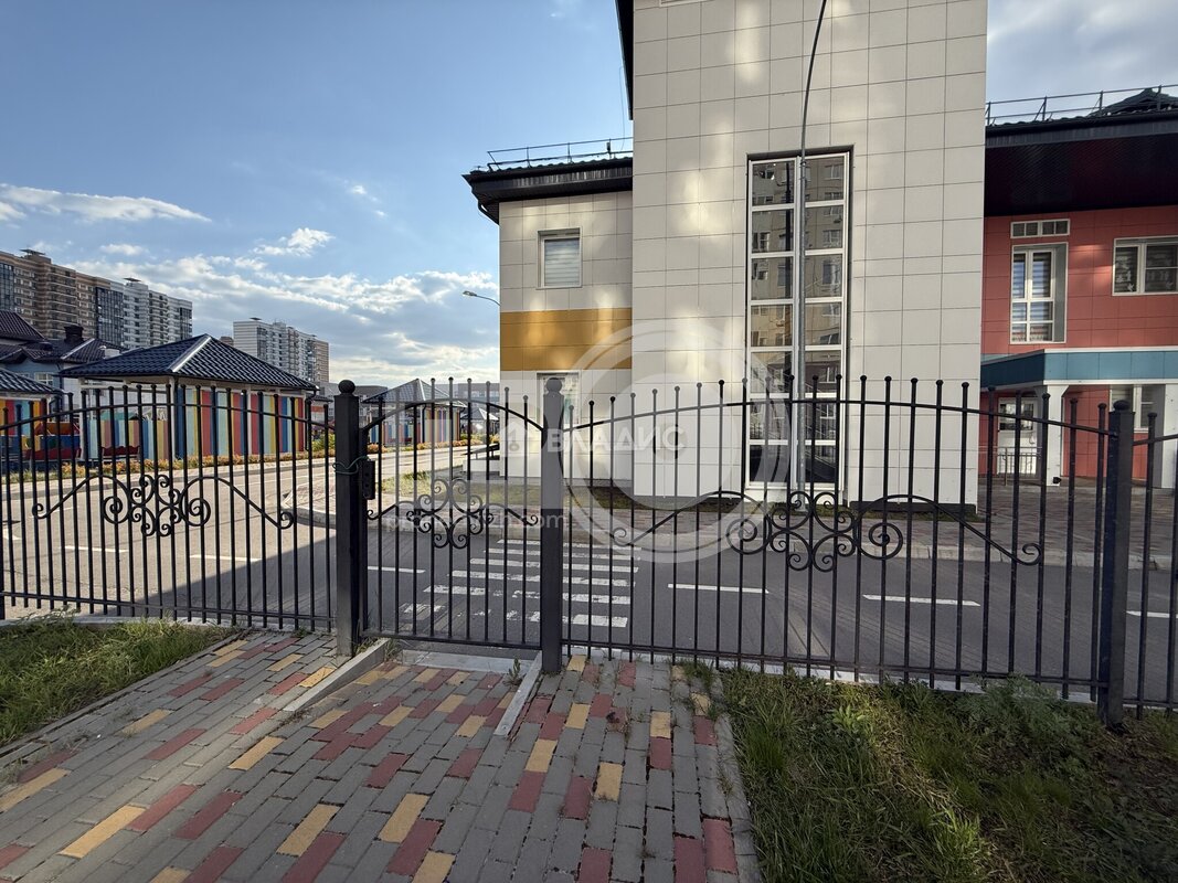 3к, 13/17 П, Россия, Воронеж, улица Артамонова, 38Д, 91 кв.м