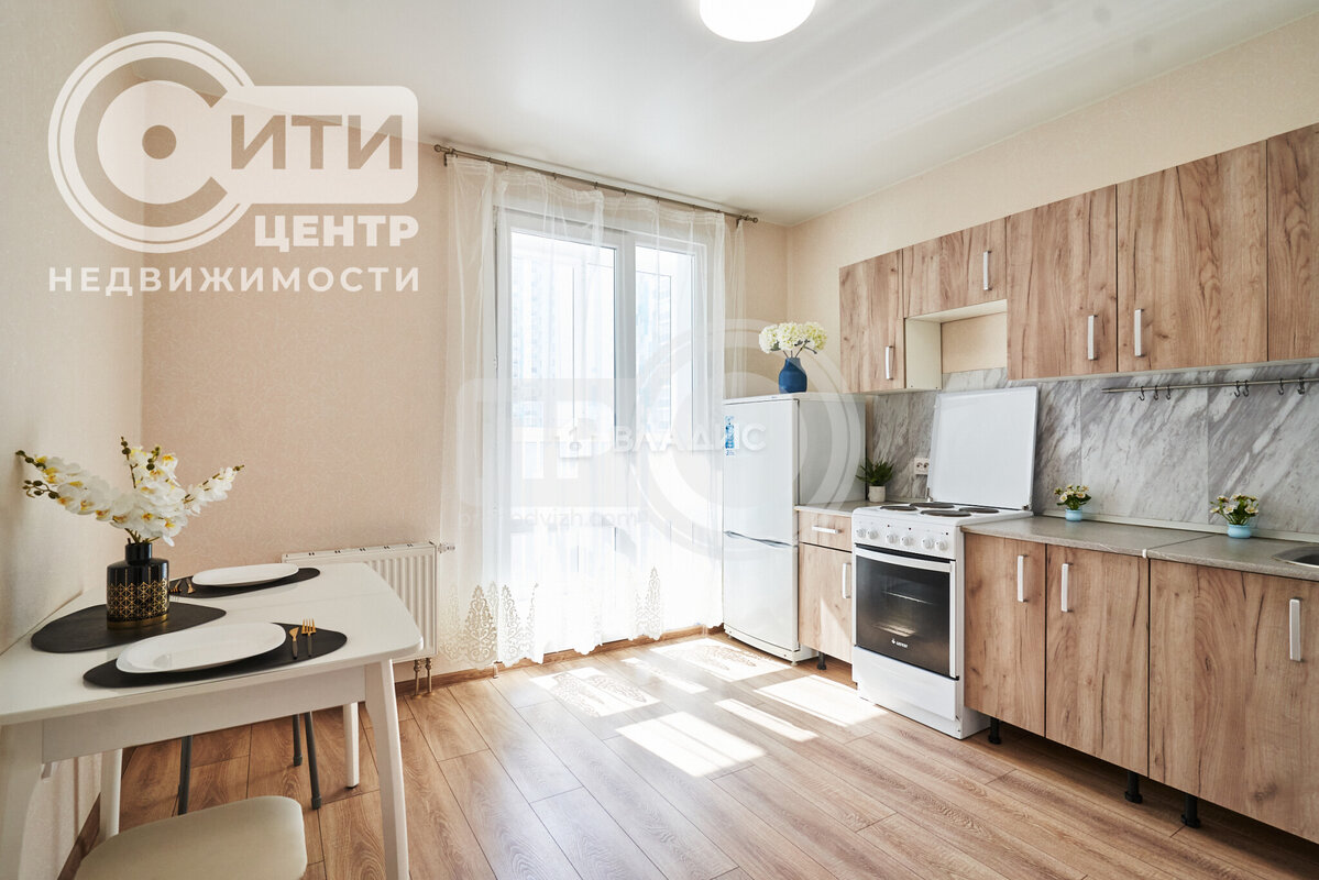 1к, 2/17 Б, Россия, Воронеж, улица Серафима Саровского, 179Ак1, 37.1 кв.м