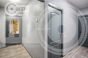 Миниатюра 2к, 1/10 П, Россия, Воронеж, Тепличная улица, 26/2, 54.2 кв.м