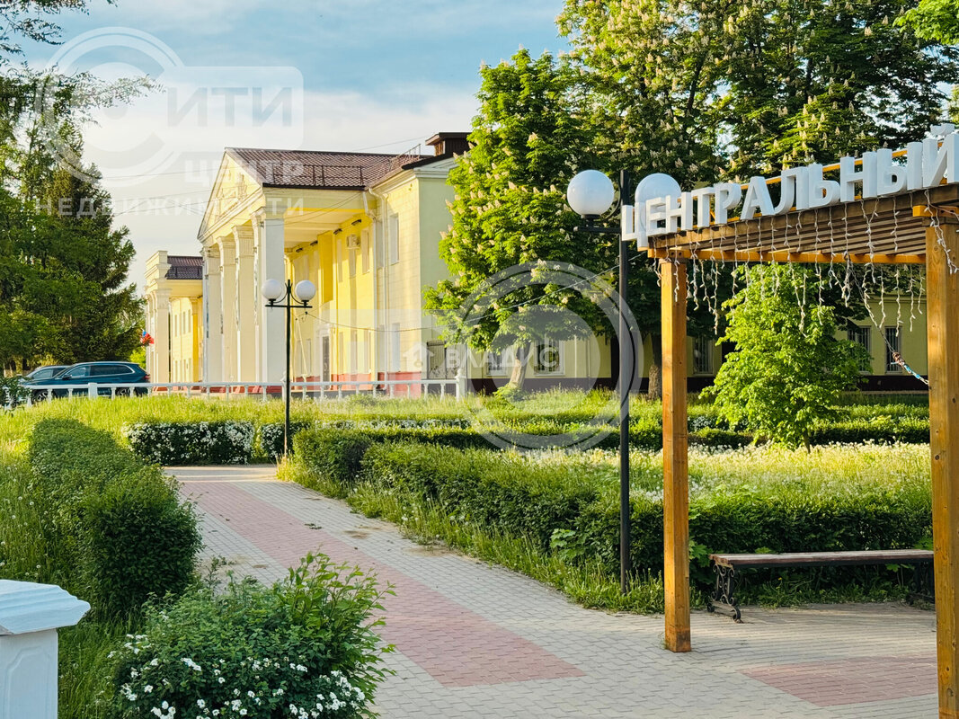 1к, 4/9 К, Россия, Воронежская область, Семилуки, улица Ленина, 1, 30 кв.м