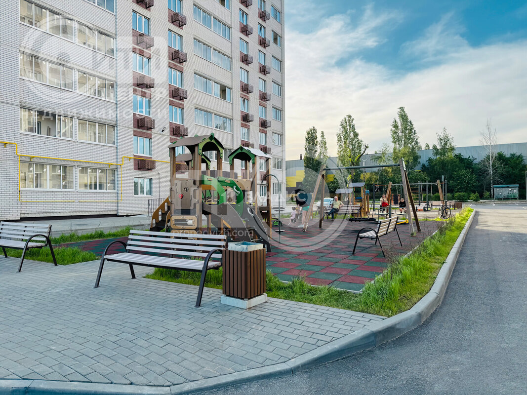 1к, 4/9 К, Россия, Воронежская область, Семилуки, улица Ленина, 1, 30 кв.м