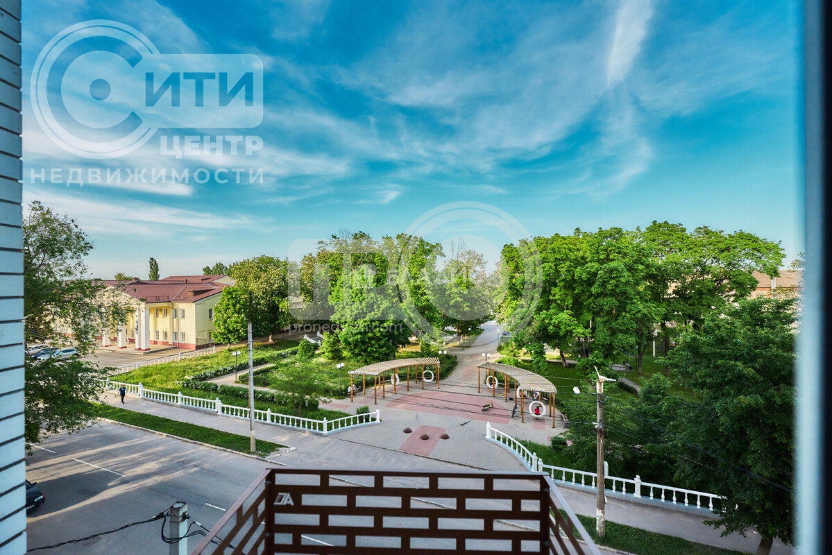 1к, 4/9 К, Россия, Воронежская область, Семилуки, улица Ленина, 1, 30 кв.м