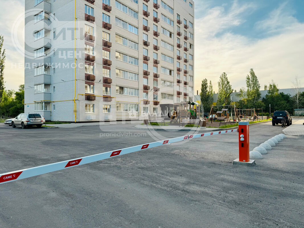 1к, 4/9 К, Россия, Воронежская область, Семилуки, улица Ленина, 1, 30 кв.м