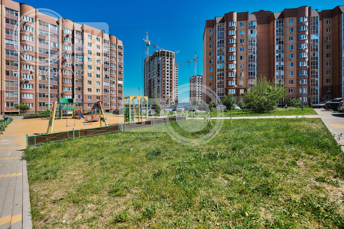 2к, 4/10 П, Россия, Воронеж, улица Коренцова, 9, 56 кв.м