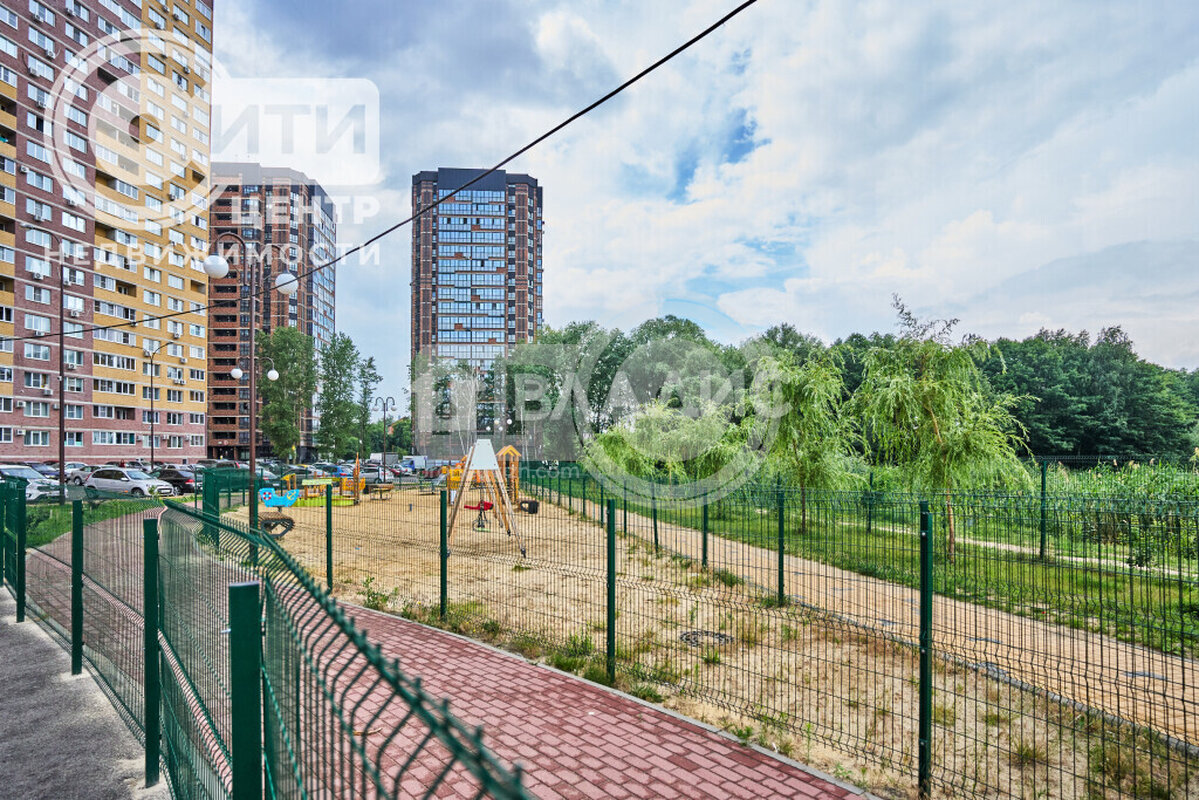 1к, 25/25 М, Россия, Воронеж, улица Суворова, 122Б, 40.3 кв.м
