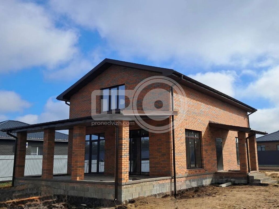 4-комнатная квартира, 180кв.м